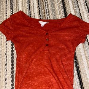 sooo cute ugh, breaks my heart to sell this but i dont wear it enough!